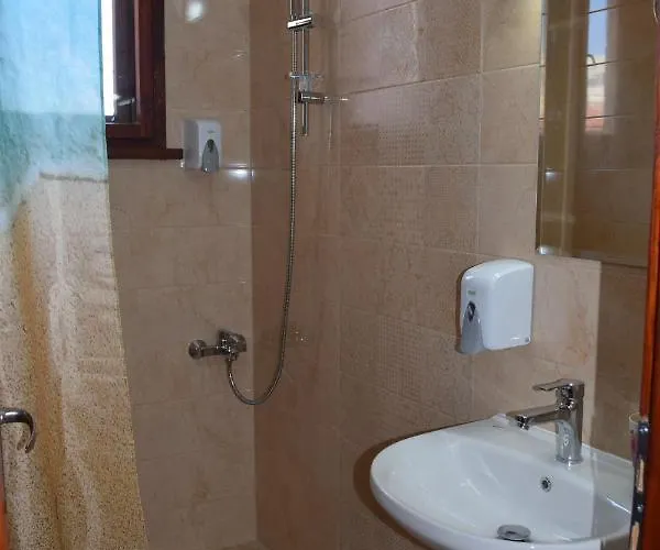 Гостьовий будинок Vesi's 3*